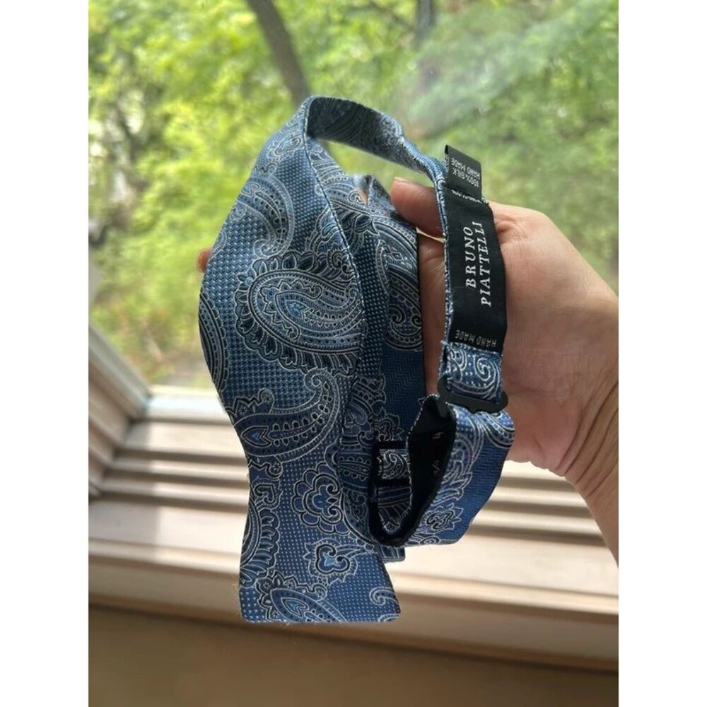 Bruno Piatelli 100% Silk Bowtie